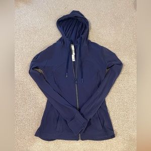 Lululemon hooded define jacket nulu purple/blue size 6